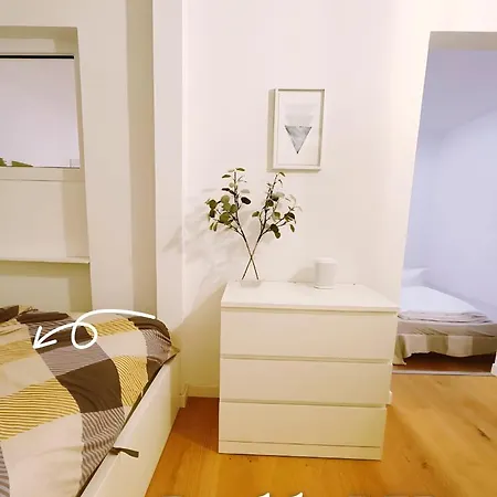 Stayinn Zentrum Sued Mit Kueche, Waschmaschine, Bad, Wifi, Flat Tv Usw Lipcse